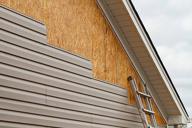 24/7 Emergency Storm Damage Siding Repair experts in Conroe, TX